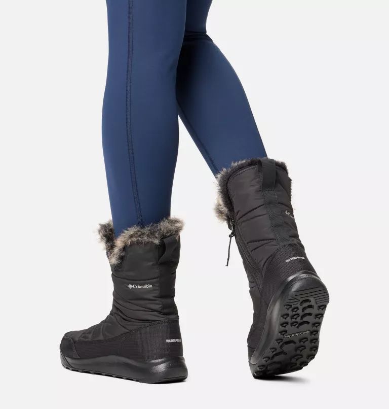 Black Columbia Minx™ Slip V Women Boots | XYNPVL-917