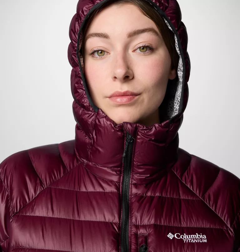 Burgundy Columbia Arctic Crest™ Down Women Jackets | GKHVQP-741