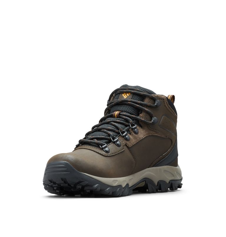 Columbia Newton Ridge Plus II Men Boots | BJWZGK-483